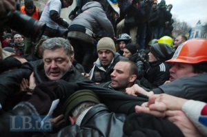 Порошенко отдал под суд своего охранника, назвавшего прохожего быдлом