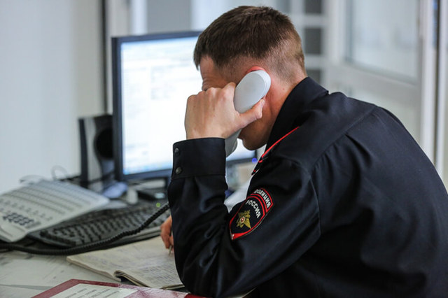 Очевидцы сообщили в полицию о похищении девушки на юго-западе столицы