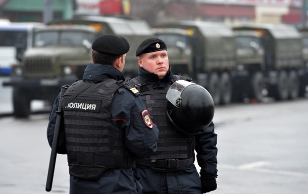 «Нам можно все». Полицейский из РФ рассказывает, как коллеги пытали его током и паяльной лампой