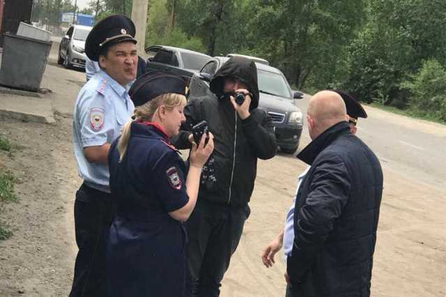 В Туве полиция пресекла экстремизм - сироты, оставшиеся без квартир, записывали обращение на прямую линию с Путиным