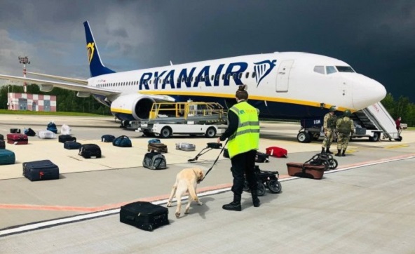 Исчез белорусский диспетчер, который вел переговоры с пилотами самолета Ryanair с Романом Протасевичем на борту