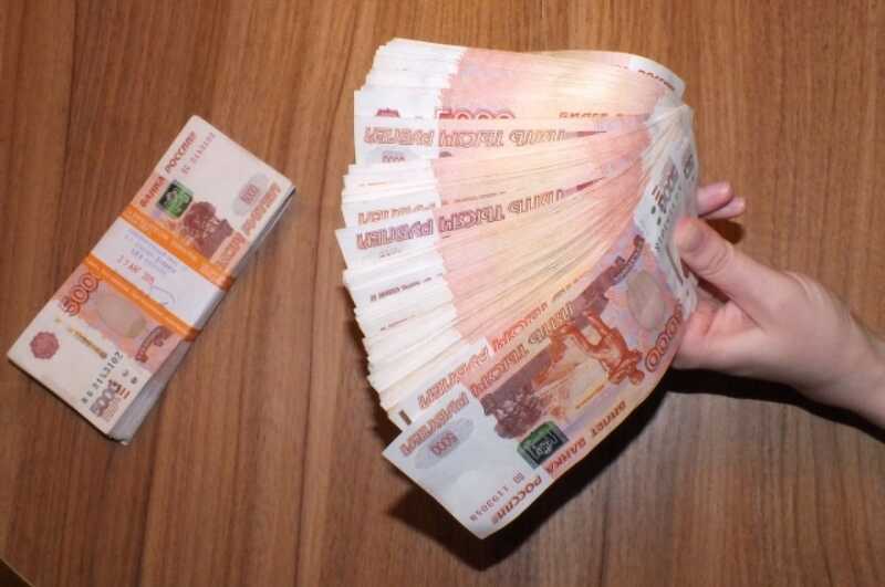 Жители Чебаркуля отдали мошенникам почти 2 млн рублей