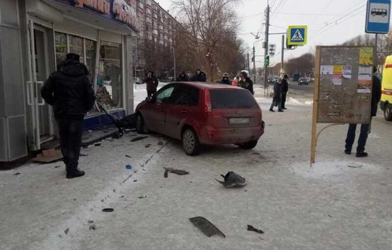 В Челябинске вынесли приговор водителю за смертельное ДТП на остановке