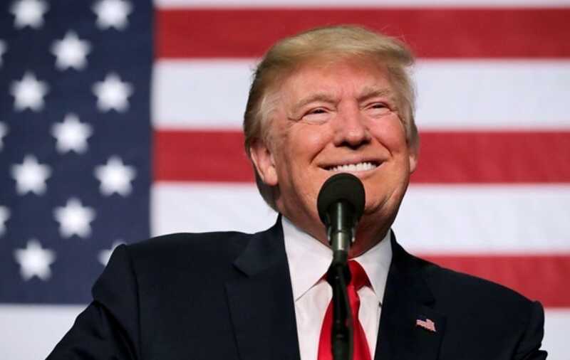 Дональд Трамп отпраздновал 100 дней у власти танцем