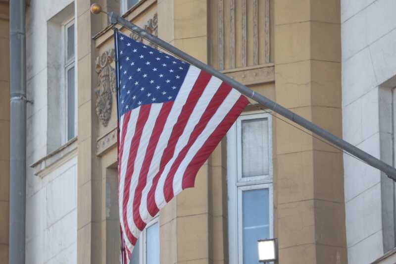 США снова начали коммерческие поставки оружия в Украину после соглашения по ресурсам