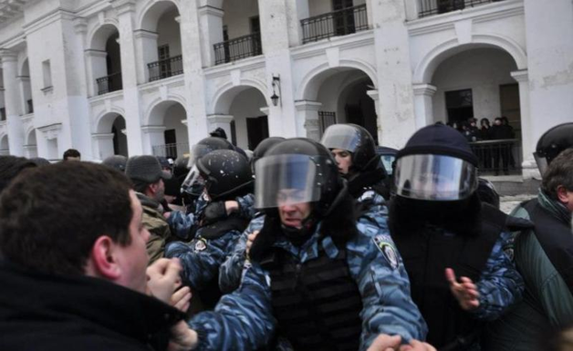 Преступление государственной важности. Кто понесёт наказание за Гостиный двор?