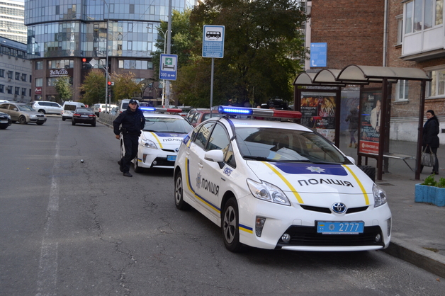 В Одесской области бандиты ворвались в дом и отобрали у хозяина полмиллиона долларов