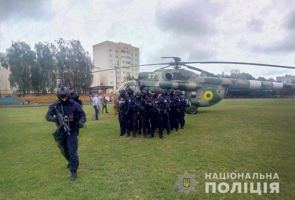 На округ, где избирался Пашинский, вылетел вертолет со спецназом