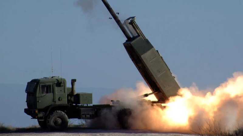 Появилось видео удара HIMARS по полигону в Донецке